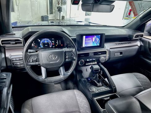 Used 2024 Toyota Tacoma SR5 RWD image 19