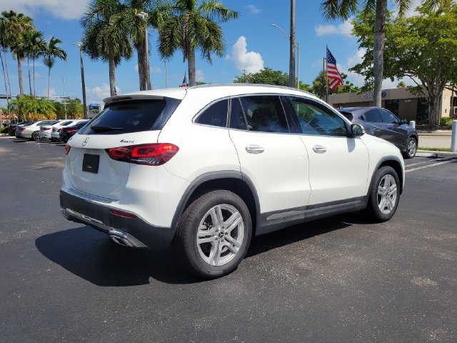 Used 2022 Mercedes-Benz GLA 250 4MATIC image 4