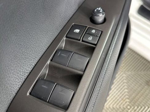 Used 2023 Toyota Camry LE image 24