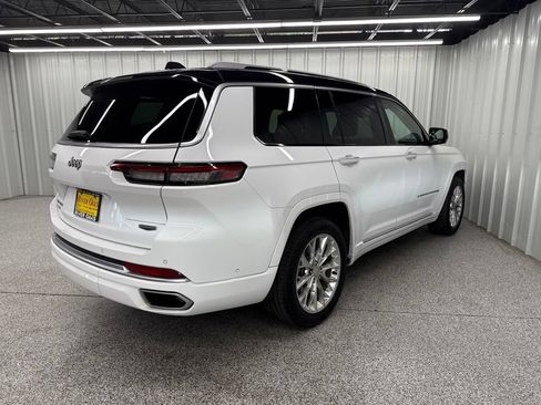 Used 2021 Jeep Grand Cherokee L Summit w/ Luxury Tech Group V AWD/4WD image 6