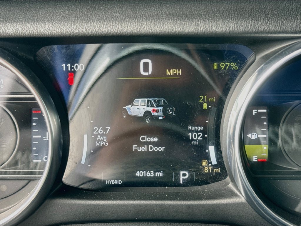 Certified 2023 Jeep Wrangler Unlimited Sahara w/ Cold Weather Group AWD/4WD image 13