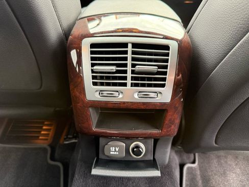 Used 2010 Mercedes-Benz S 550 4MATIC image 35