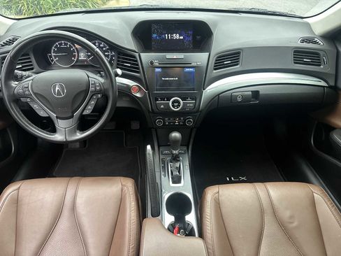 Used 2021 Acura ILX w/ Premium Package image 8
