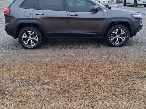 Used 2014 Jeep Cherokee Trailhawk w/ Comfort/Convenience Group image 3