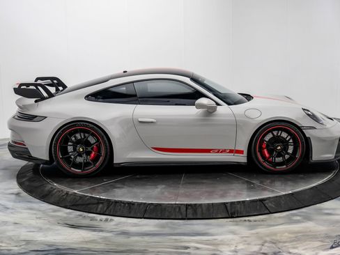 Used 2022 Porsche 911 GT3 RWD image 27