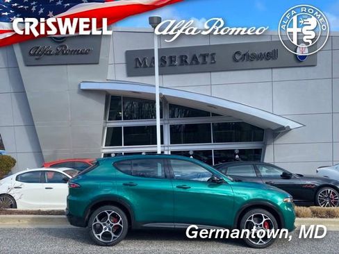 New 2024 Alfa Romeo Tonale Veloce image 4