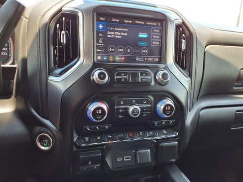 Used 2021 GMC Sierra 2500 Denali w/ Denali Ultimate Package image 29