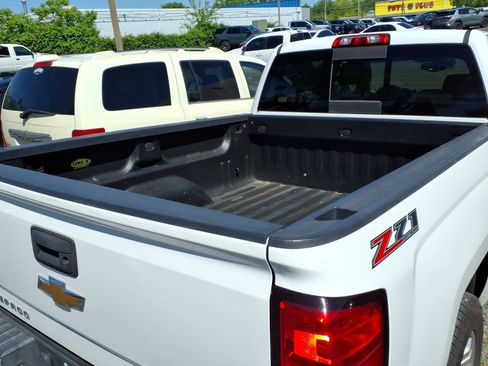 Used 2014 Chevrolet Silverado 1500 LTZ Z71 w/ LTZ Plus Package AWD/4WD image 10