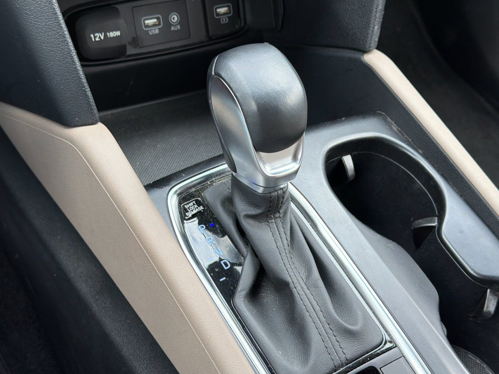 Used 2019 Hyundai Santa Fe SEL FWD image 20