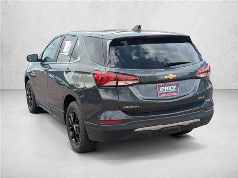 Used 2023 Chevrolet Equinox LT w/ Driver Convenience Package image 8