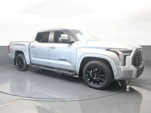 Used 2024 Toyota Tundra SR5 image 8