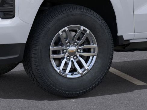 New 2026 Chevrolet Colorado LT image 9