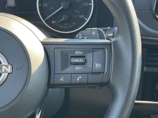 Used 2023 Nissan Rogue S AWD/4WD image 24
