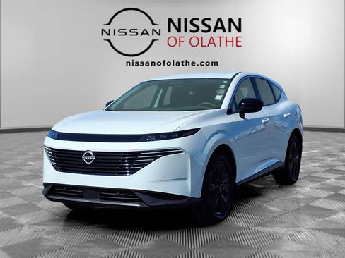 Used 2025 Nissan Murano SV AWD/4WD image 1