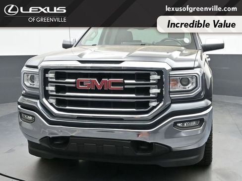 Used 2018 GMC Sierra 1500 SLT w/ SLT Premium Package AWD/4WD image 3