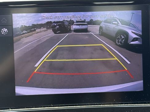 Used 2023 Kia Forte LXS image 13