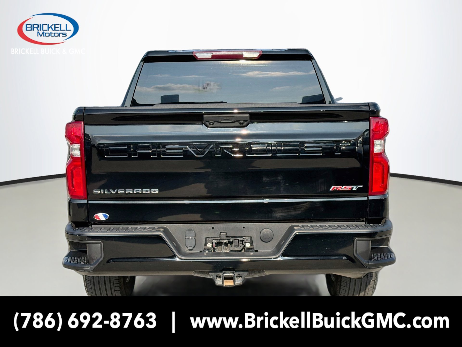 Used 2024 Chevrolet Silverado 1500 RST RWD image 4