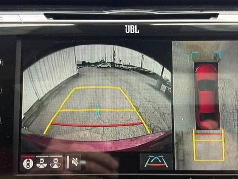 Used 2020 Toyota Camry XLE w/ Driver Assist Package FWD image 8