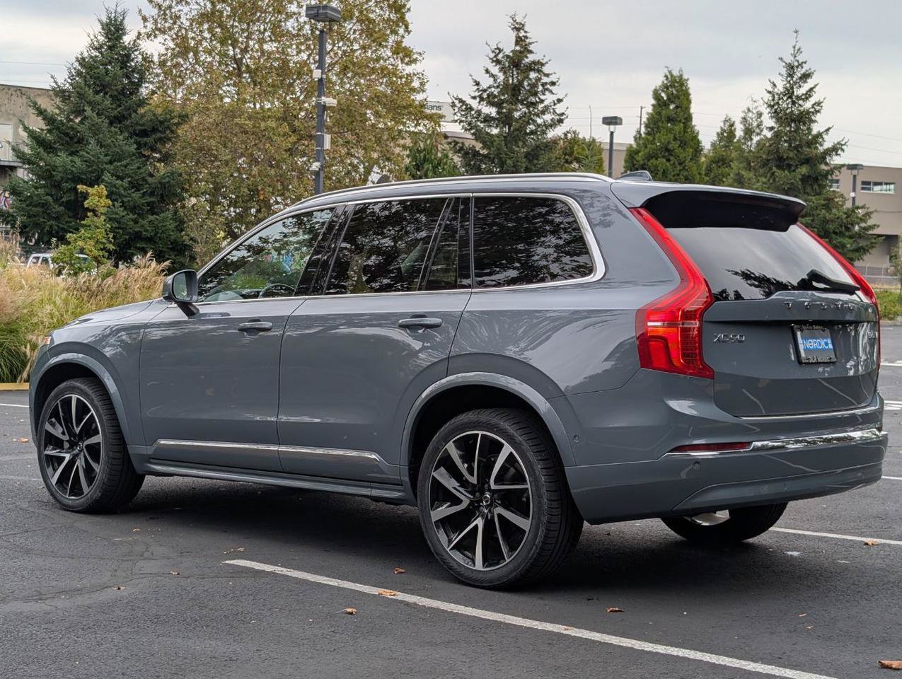 Used 2023 Volvo XC90 B6 Plus w/ Protection Package Premier AWD/4WD image 5