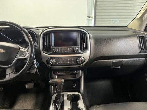 Used 2018 Chevrolet Colorado LT RWD image 20
