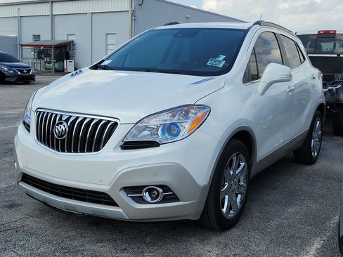 Used 2016 Buick Encore Premium w/ Experience Buick Package FWD image 2