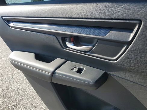 Certified 2023 Honda CR-V Sport image 33