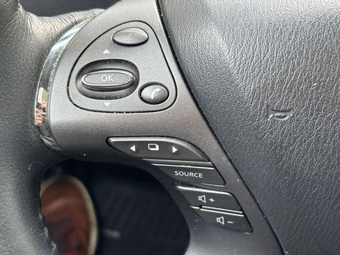 Used 2020 Nissan Murano SL w/ Moonroof Package AWD/4WD image 11
