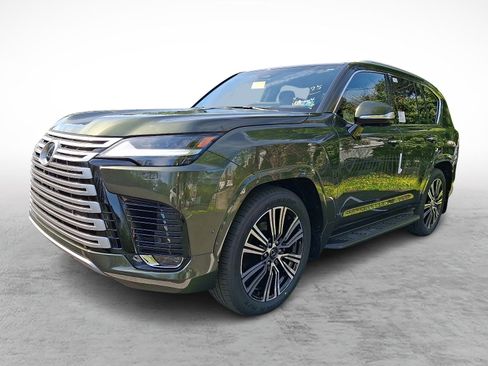 New 2026 Lexus LX 700h Luxury image 2