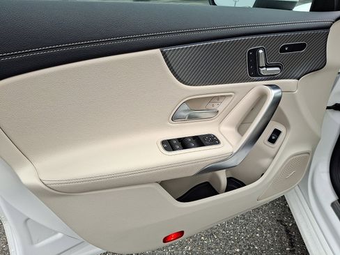 Used 2025 Mercedes-Benz CLA 250 4MATIC image 12