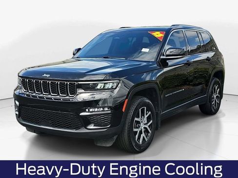 Used 2023 Jeep Grand Cherokee Limited w/ Trailer Tow Prep Group (B) image 9