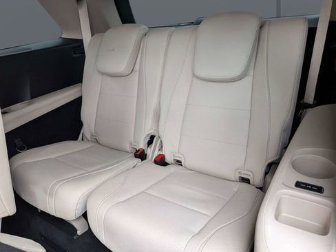 Used 2021 Mercedes-Benz GLS 450 4MATIC image 13
