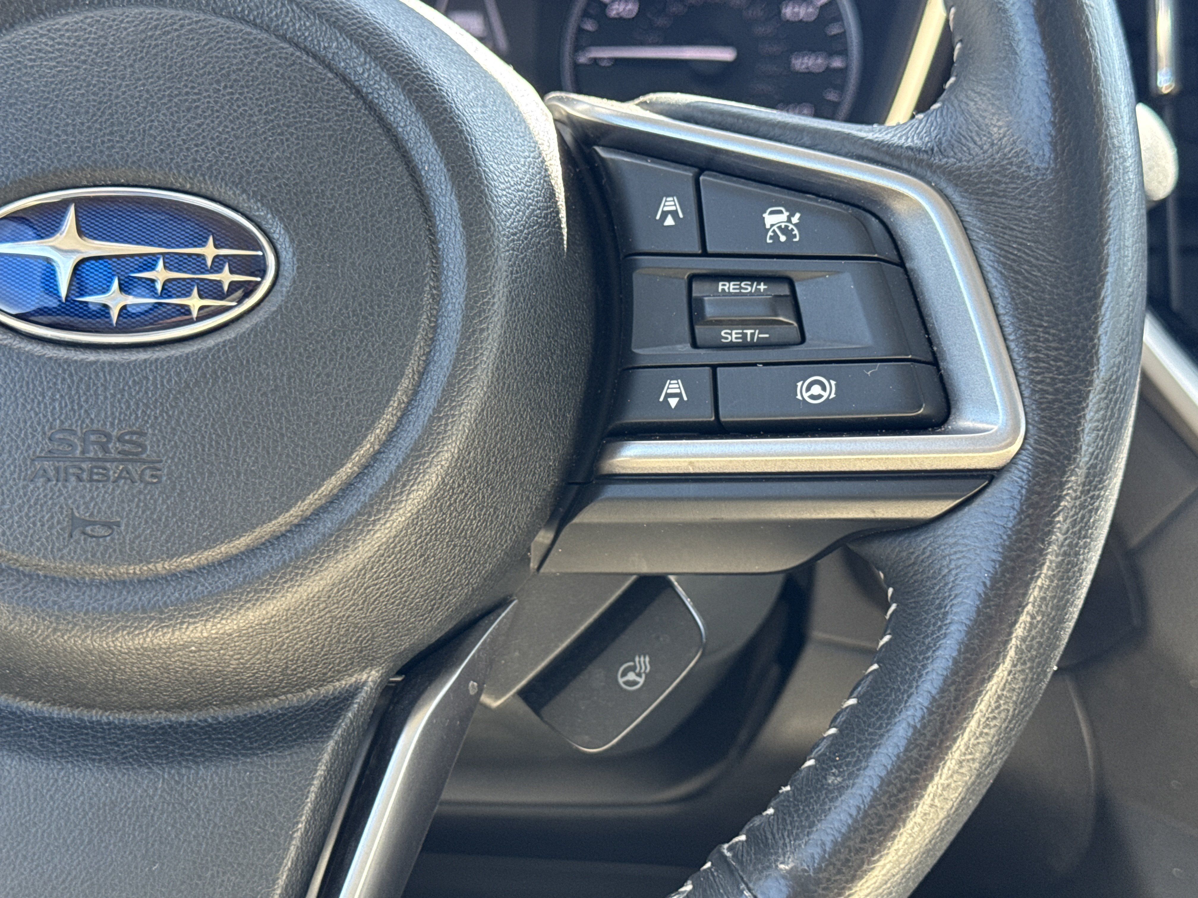 Used 2024 Subaru Ascent Limited w/ Technology Package AWD/4WD image 11