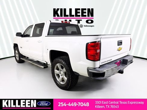 Used 2018 Chevrolet Silverado 1500 LT w/ Texas Edition image 6