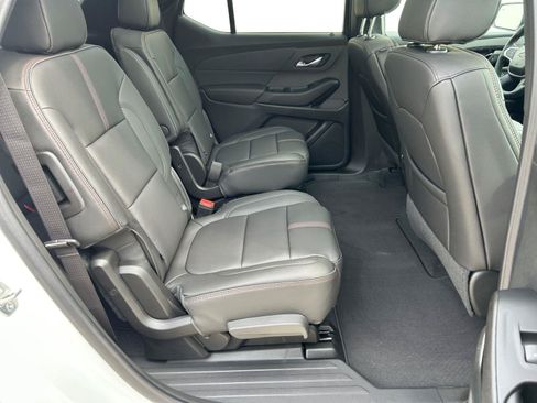 Used 2023 Chevrolet Traverse RS AWD/4WD image 22