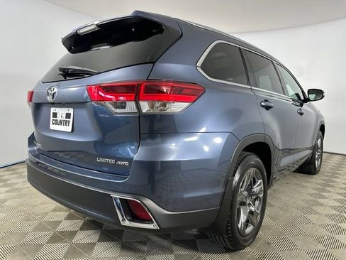 Used 2019 Toyota Highlander Limited Platinum AWD/4WD image 7