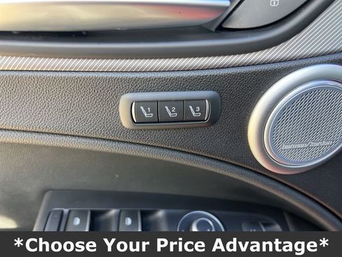 Used 2023 Alfa Romeo Stelvio Veloce image 43