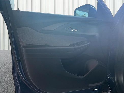 Used 2023 Chevrolet TrailBlazer LT FWD image 14