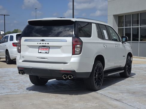 Used 2022 Chevrolet Tahoe High Country AWD/4WD image 8
