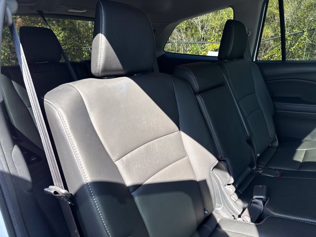 Used 2022 Honda Pilot Special Edition image 33