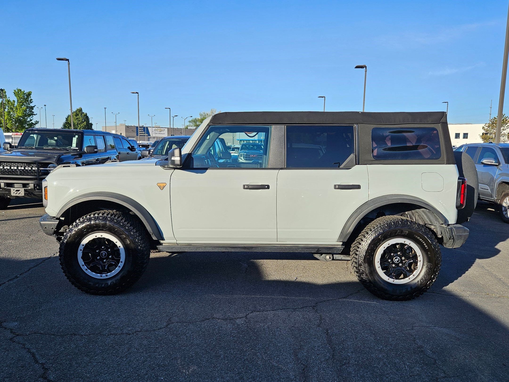 Certified 2024 Ford Bronco Badlands AWD/4WD image 10