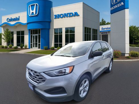 Used 2022 Ford Edge SE image 6