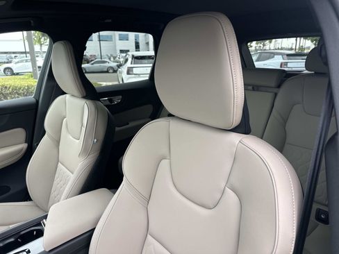 New 2026 Volvo XC60 B5 Core image 15