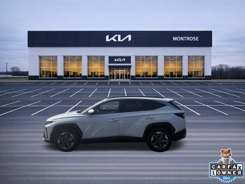 Used 2025 Hyundai Tucson SEL FWD image 9