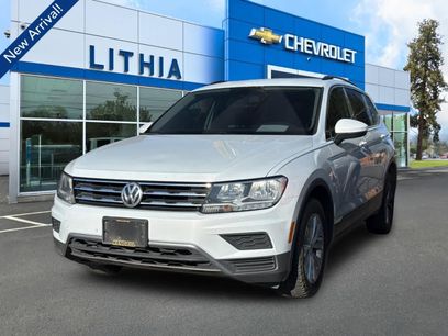 Used 2019 Volkswagen Tiguan SE w/ 3rd Row Seat Package