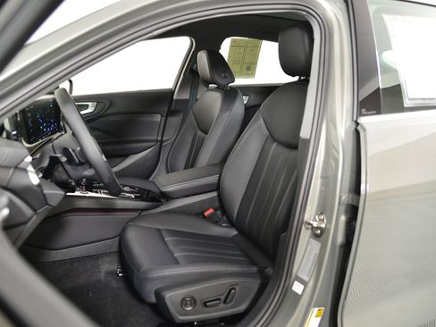 New 2025 Audi A5 2.0T Premium image 4