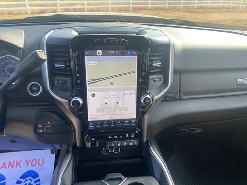 Used 2024 RAM 3500 Big Horn w/ Sport Appearance Package image 13