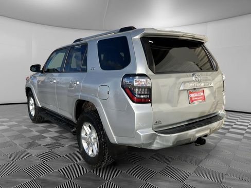 Used 2020 Toyota 4Runner SR5 Premium image 6
