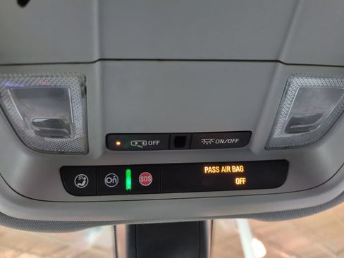 Used 2019 GMC Terrain SLE FWD image 23