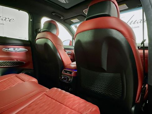 Used 2024 Genesis GV70 3.5T Sport w/ Sport Prestige Package image 28