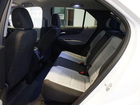 Certified 2024 Chevrolet Equinox LS w/ LS Convenience Package image 11